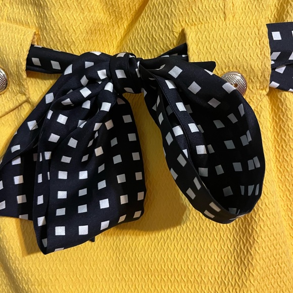 Etcetera yellow dress with black and white tie belt.  Size 6.  EUC. - Picture 4 of 6